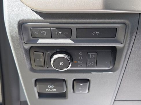 Used 2021 Ford F150 XLT w/ Equipment Group 302A High RWD image 22