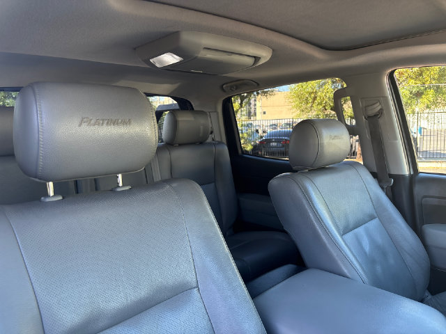 Used 2011 Toyota Tundra Limited w/ Platinum Pkg AWD/4WD image 18