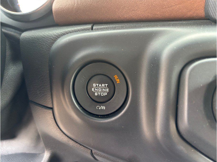 Used 2020 Jeep Gladiator Sport w/ Quick Order Package 23S AWD/4WD image 22