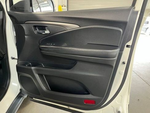 Used 2019 Honda Pilot EX-L image 12