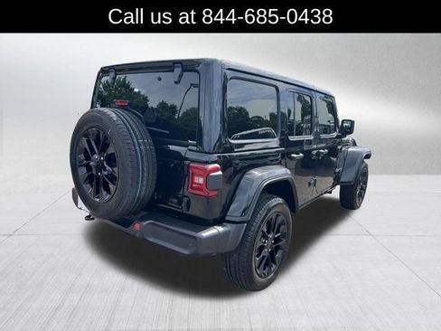 Certified 2025 Jeep Wrangler Unlimited Sahara w/ Safety Group AWD/4WD image 5