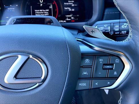 Certified 2026 Lexus LX 700h Luxury w/ Accessory Package (Z1) AWD/4WD image 25