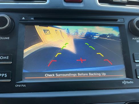 Used 2016 Subaru Forester 2.5i w/ Alloy Wheel Package image 12