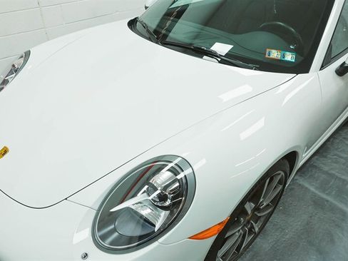 Used 2013 Porsche 911 Carrera 4S AWD/4WD image 9