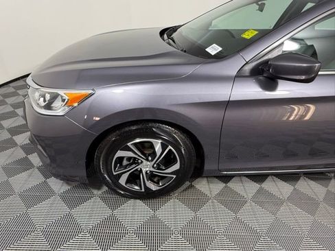 Used 2016 Honda Accord LX image 11