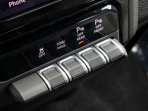 Used 2026 RAM 2500 Big Horn AWD/4WD image 37