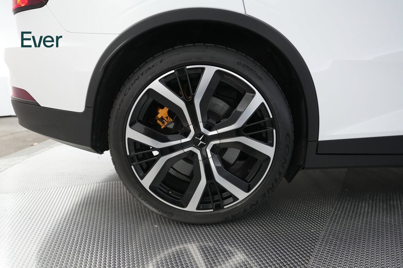 Used 2022 Polestar Polestar 2 w/ Performance Package AWD/4WD image 21