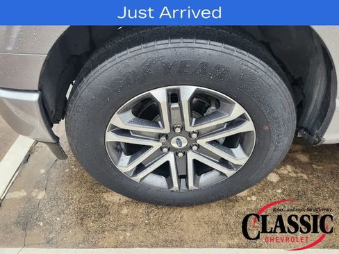 Used 2021 Ford F150 XL w/ STX Appearance Package RWD image 12