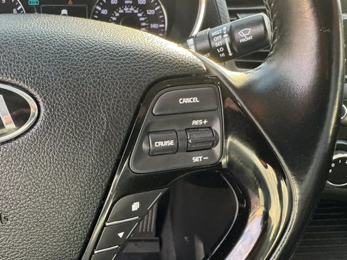 Used 2018 Kia Forte S w/ S Technology Plus Package image 6