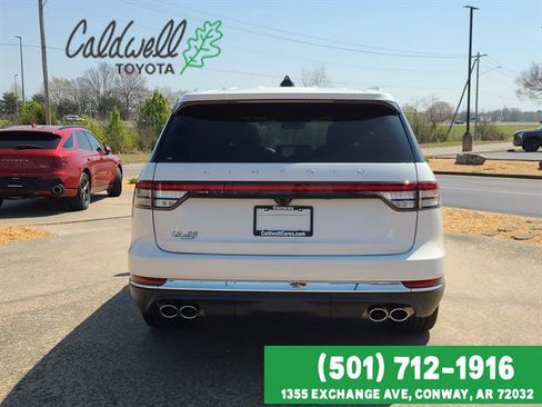 Used 2025 Lincoln Aviator Reserve w/ Equipment Group 201A image 6