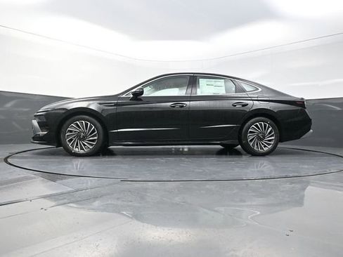 New 2026 Hyundai Sonata SEL FWD image 34