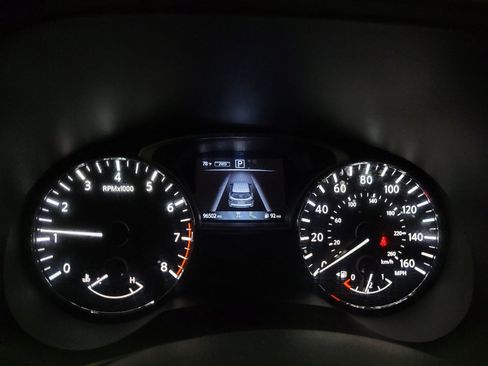 Used 2019 Nissan Pathfinder SL AWD/4WD image 23