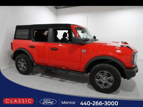 Used 2023 Ford Bronco Big Bend image 1