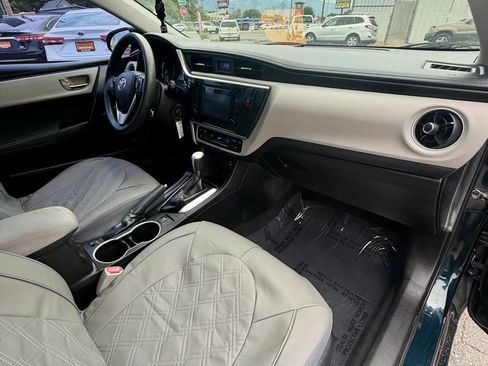 Used 2018 Toyota Corolla LE w/ Carpet Mat Package (TMS) FWD image 15