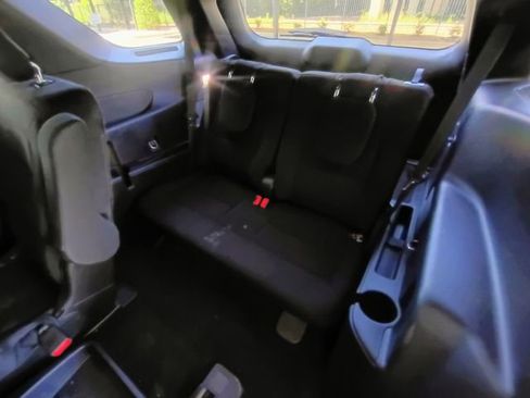 Used 2020 Ford Explorer XLT RWD image 64