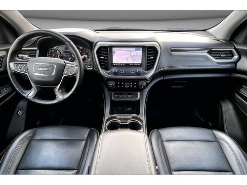 Used 2023 GMC Acadia AT4 w/ Technology Package AWD/4WD image 10