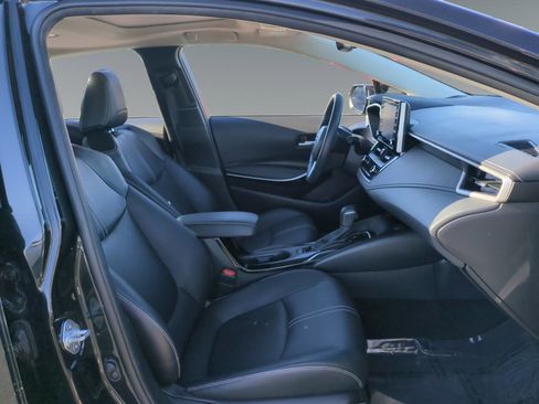 Used 2020 Toyota Corolla XLE image 15