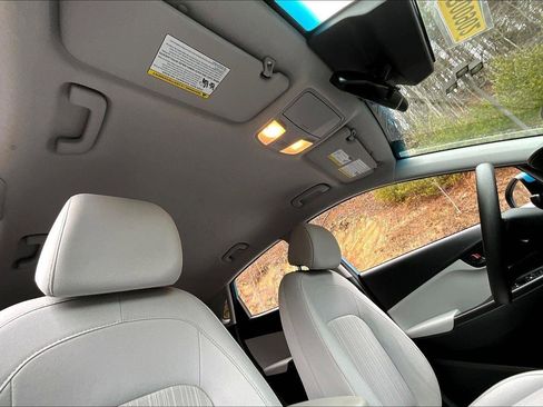 Used 2022 Hyundai Kona SEL image 22