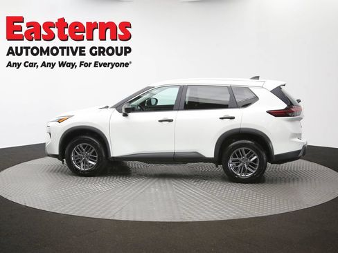 Used 2024 Nissan Rogue S AWD/4WD image 61