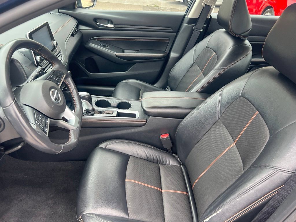 Certified 2022 Nissan Altima 2.5 SR FWD image 4