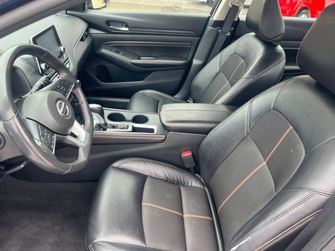 Certified 2022 Nissan Altima 2.5 SR FWD image 4