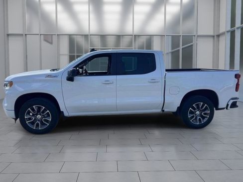 Used 2023 Chevrolet Silverado 1500 RST AWD/4WD image 3