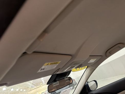 Used 2019 Honda Insight EX image 10