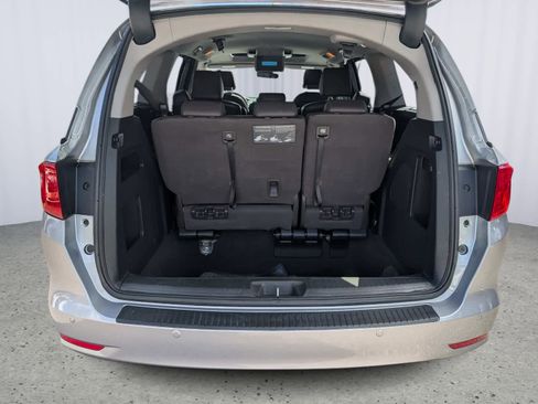Used 2023 Honda Odyssey Touring image 12