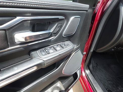 Used 2023 RAM 1500 Laramie AWD/4WD image 23