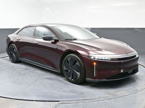 Used 2024 Lucid Air Touring image 2