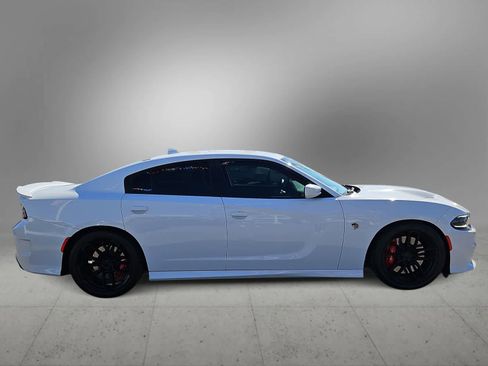 Used 2017 Dodge Charger SRT Hellcat w/ Harman/Kardon Audio Group image 10