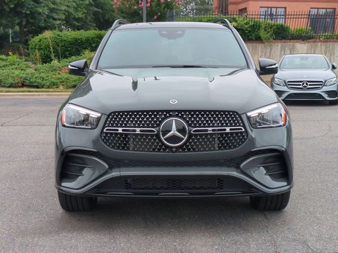 Certified 2026 Mercedes-Benz GLE 450 4MATIC image 8
