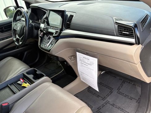 Used 2020 Honda Odyssey Elite image 47