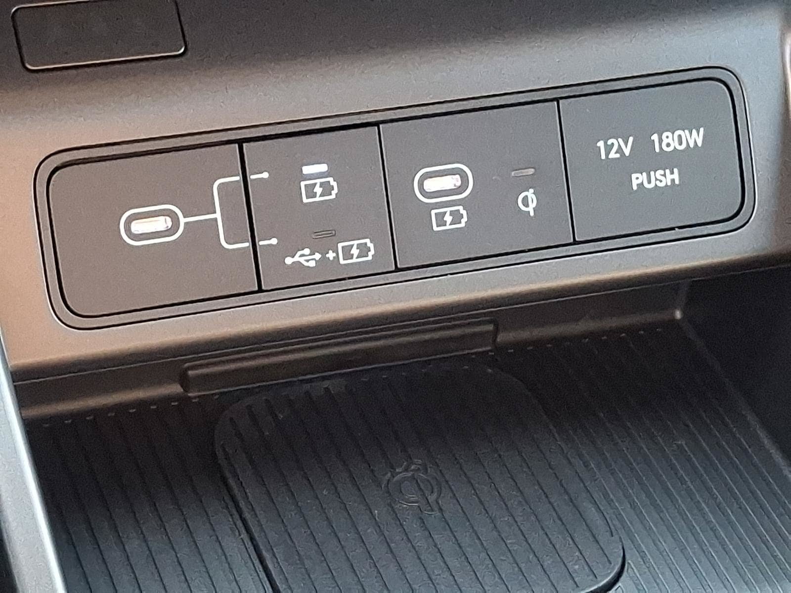 New 2027 Hyundai Kona Limited AWD/4WD image 16