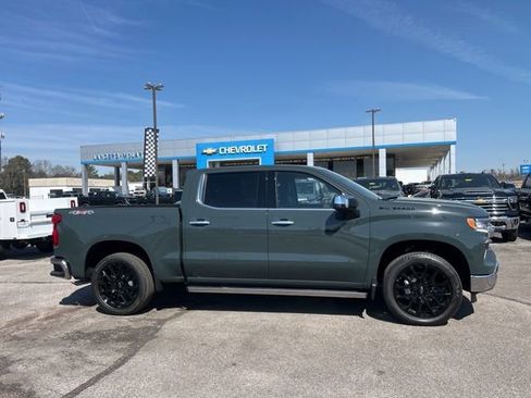 New 2026 Chevrolet Silverado 1500 LTZ w/ LTZ Premium Package image 2
