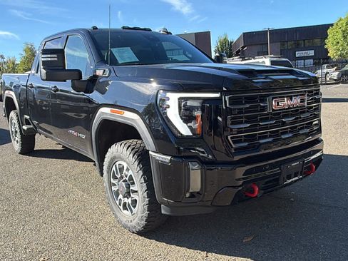 Used 2024 GMC Sierra 2500 AT4 w/ Max Trailering Package AWD/4WD image 3