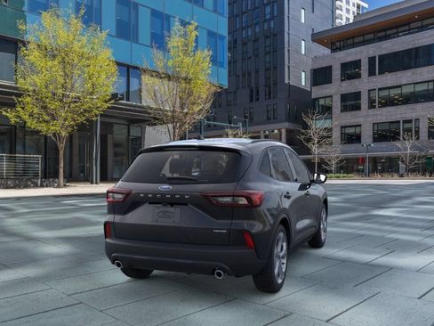 New 2026 Ford Escape ST-Line w/ Cold Weather Package AWD/4WD image 8