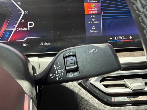 Used 2023 BMW i4 eDrive35 w/ Premium Package RWD image 16
