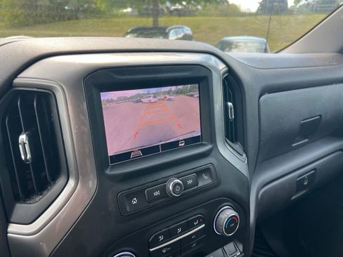 Used 2024 Chevrolet Silverado 1500 Custom Trail Boss AWD/4WD image 17