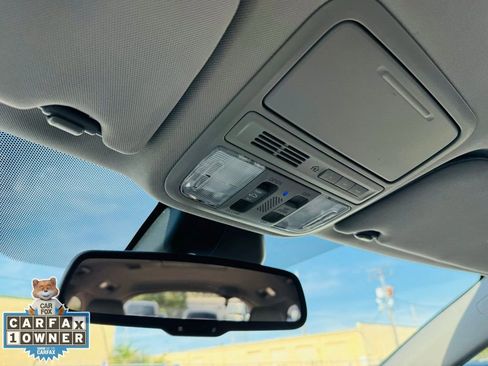 Used 2015 Honda Odyssey EX-L image 25