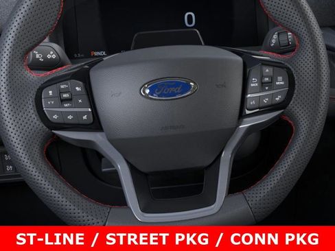 New 2026 Ford Explorer ST-Line w/ ST-Line Street Pack image 12
