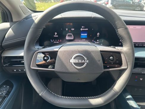 Used 2025 Nissan Murano Platinum w/ Cargo Package AWD/4WD image 12