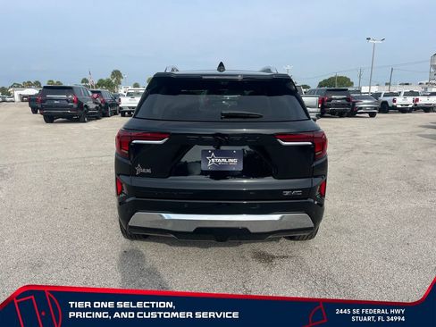 New 2026 GMC Terrain Denali w/ LPO, Black Badging Package AWD/4WD image 6