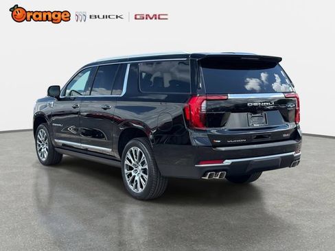 New 2026 GMC Yukon XL Denali w/ Denali Reserve Package RWD image 5