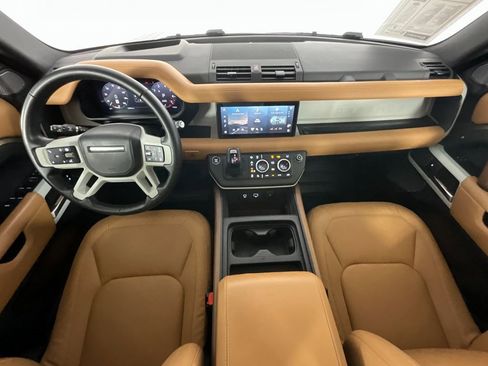 Certified 2024 Land Rover Defender 110 S image 10