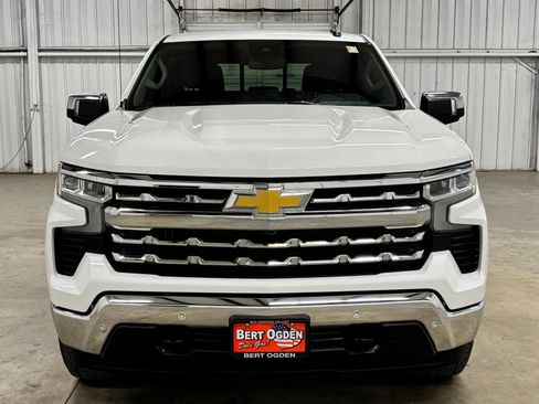 Used 2025 Chevrolet Silverado 1500 LT w/ Texas Edition Plus RWD image 2