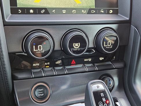 Used 2024 Jaguar F-TYPE R AWD/4WD image 34