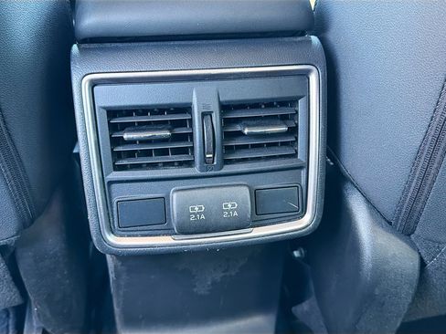 Used 2020 Subaru Forester Premium image 19