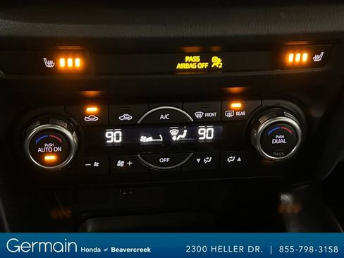 Used 2018 MAZDA MAZDA3 Touring image 25