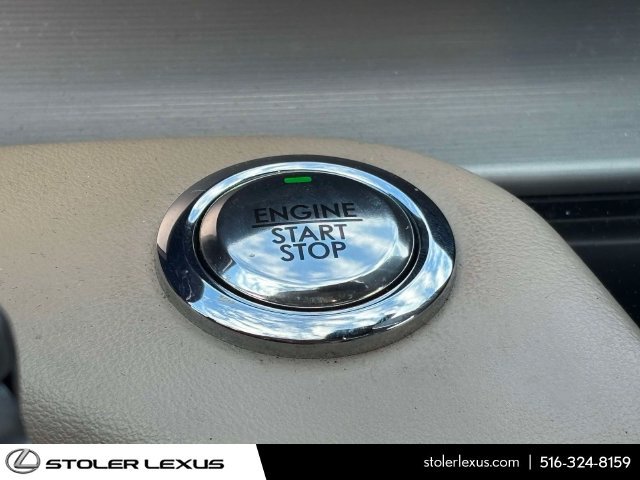 Used 2022 Lincoln Aviator AWD w/ Premium Package image 32